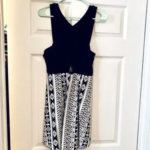 Cute casual/cocktail dress with cutout